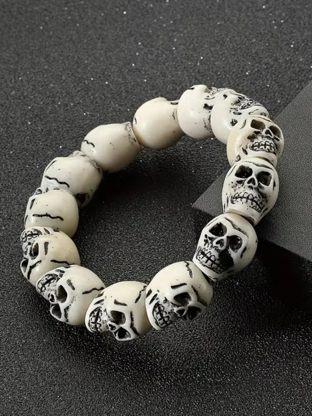 Halloween Dark Gothic Resin White Skull Beaded Bracelet
